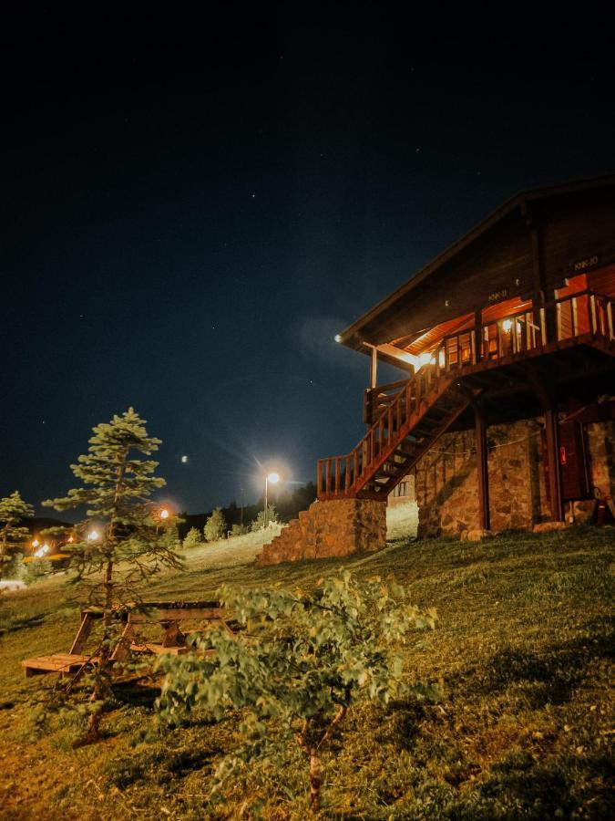Kuembet Dag Evi Vila Exterior foto