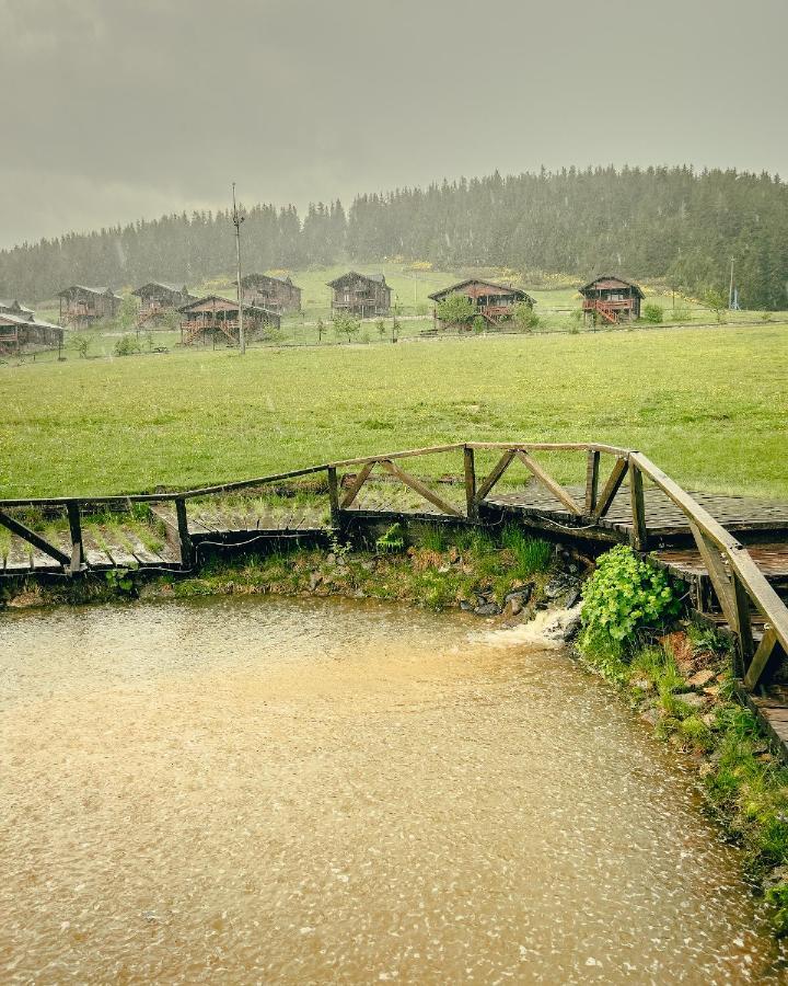Kuembet Dag Evi Vila Exterior foto