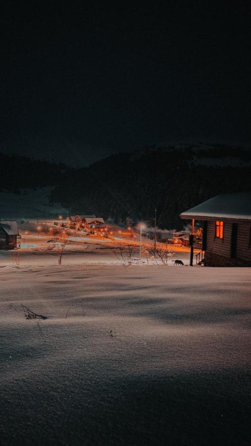 Kuembet Dag Evi Vila Exterior foto