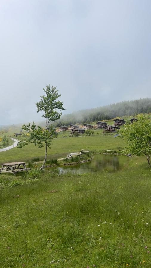 Kuembet Dag Evi Vila Exterior foto
