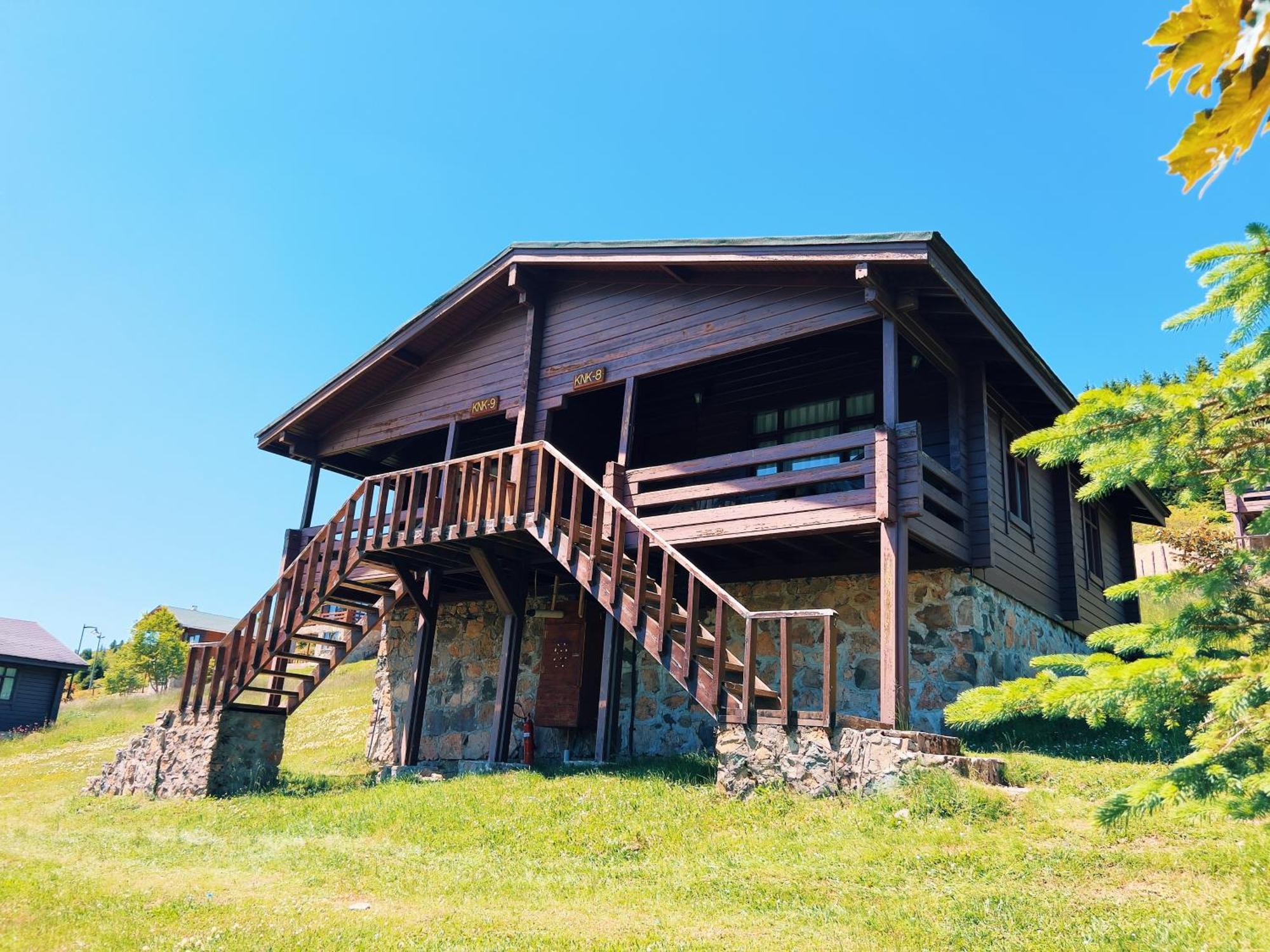 Kuembet Dag Evi Vila Exterior foto