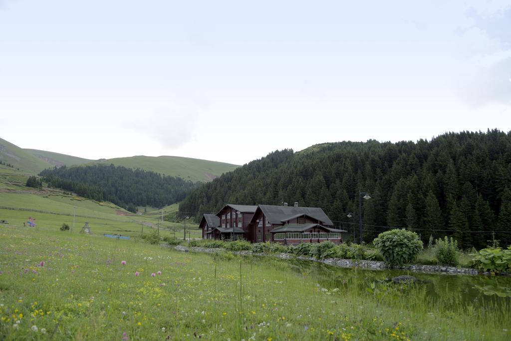 Kuembet Dag Evi Vila Exterior foto