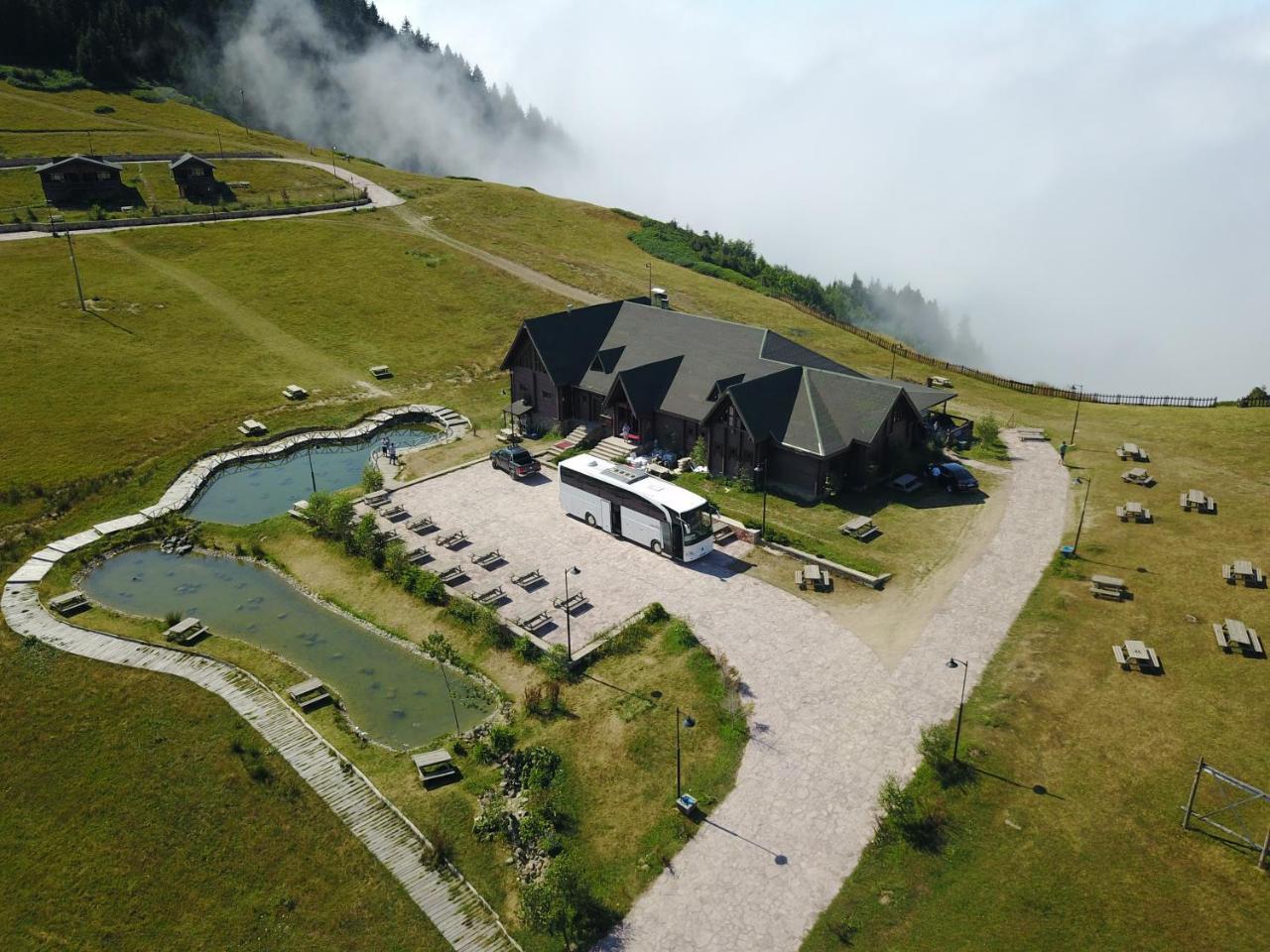 Kuembet Dag Evi Vila Exterior foto